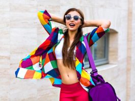 O óculos serve para estudar e esconder a fadiga do dia-a-dia.