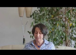 🔵 SUA VISÃO PARA LONGE MELHOROU E ELA TAMBÉM OBSERVA AS CORES MAIS BRILHANTES