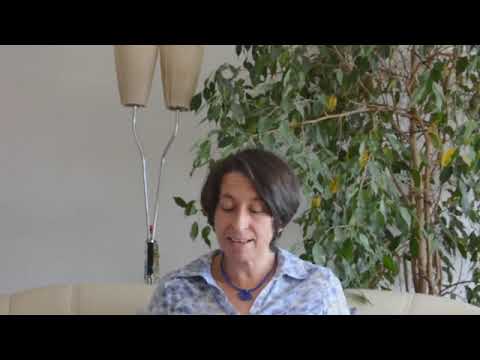 🔵 SUA VISÃO PARA LONGE MELHOROU E ELA TAMBÉM OBSERVA AS CORES MAIS BRILHANTES